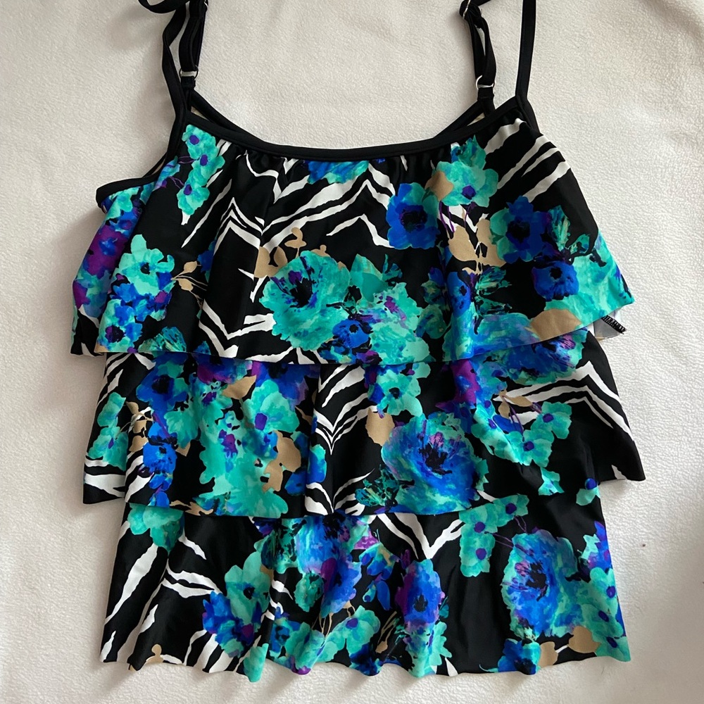 Brand New, never worn Bathing Suit Top